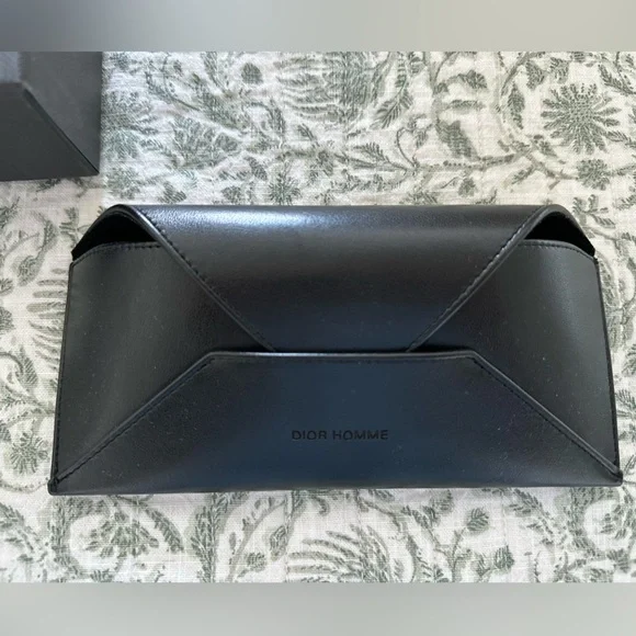 Dior Sunglasses - Picture 3 of 9